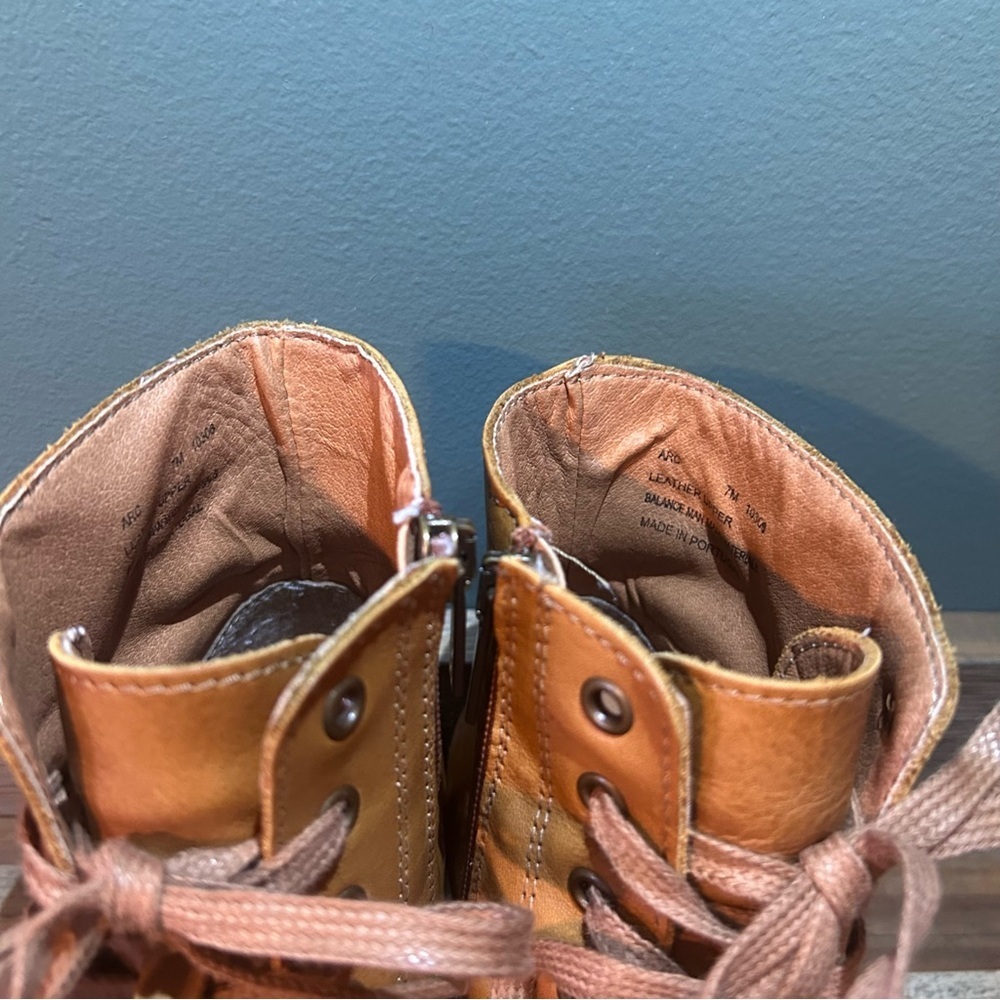 OTBT Cognac Leather Lace Up Combat Boots Side Zip Lug Sole Women’s Size 7 - Picture 9 of 12